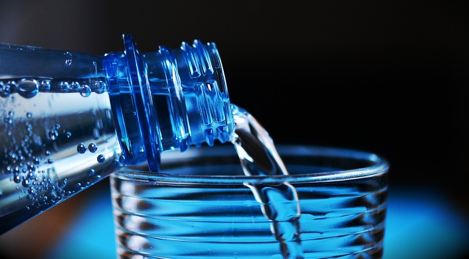 Read more about the article Overhydration – How Much Is Too Much?